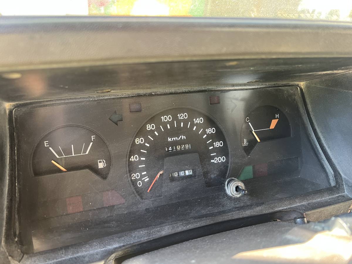 Toyota-land-cruiser-troopy-no-motor-diesel-1990-white-16