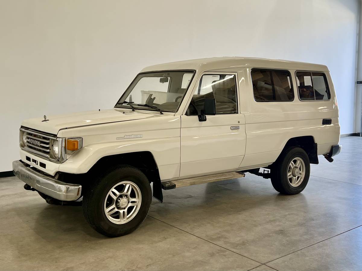 Toyota-land-cruiser-troopy-no-motor-diesel-1990-white