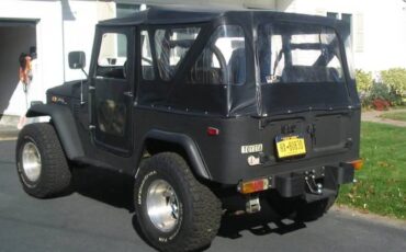 Toyota-landcruiser-1974