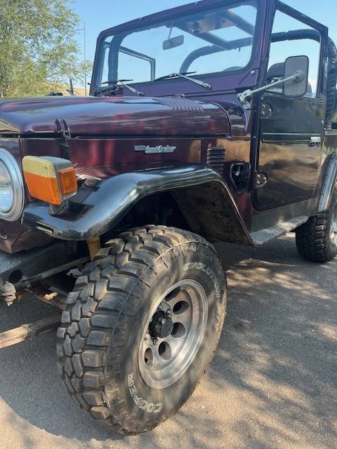 Toyota-landcruiser-1975-purple-5