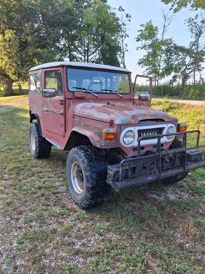 Toyota-landcruiser-1976-5