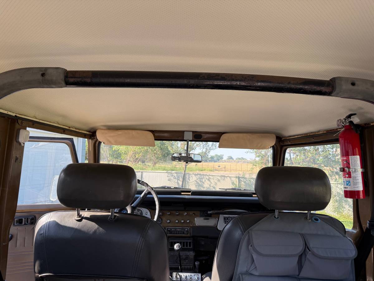 Toyota-landcruiser-1978-brown-3
