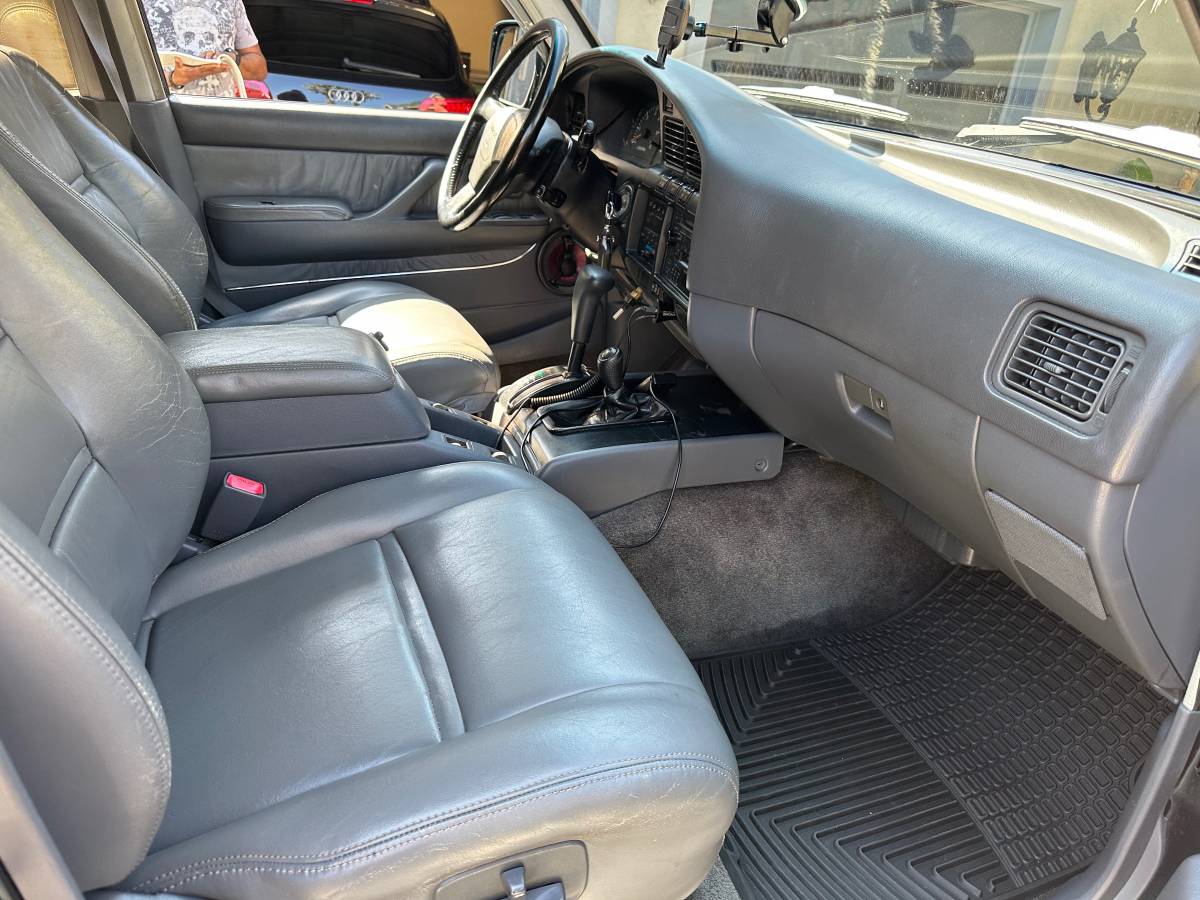 Toyota-landcruiser-1994-7