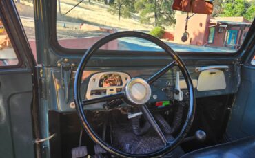 Toyota-landcruiser-fj40-1967-12