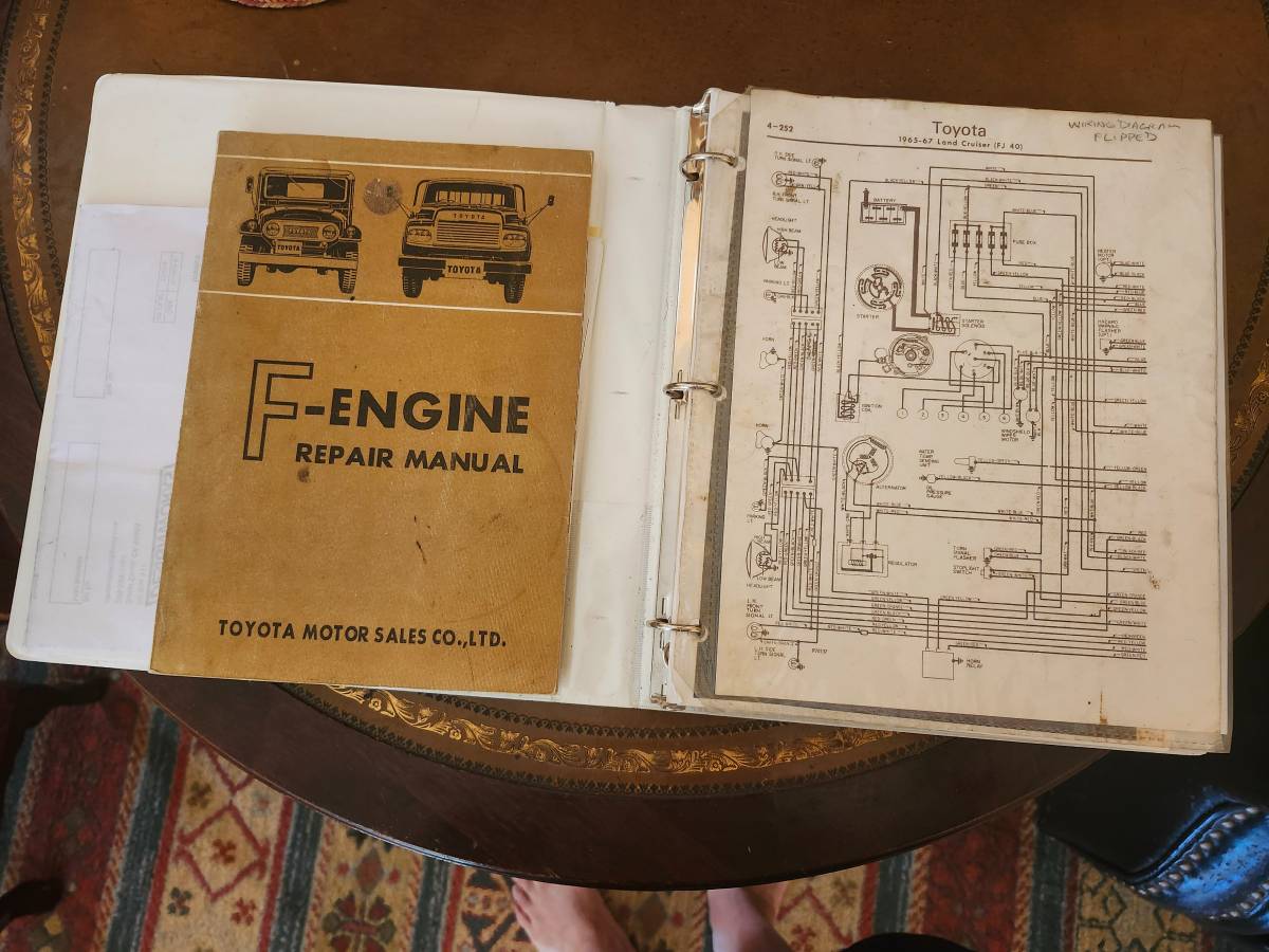 Toyota-landcruiser-fj40-1967-14