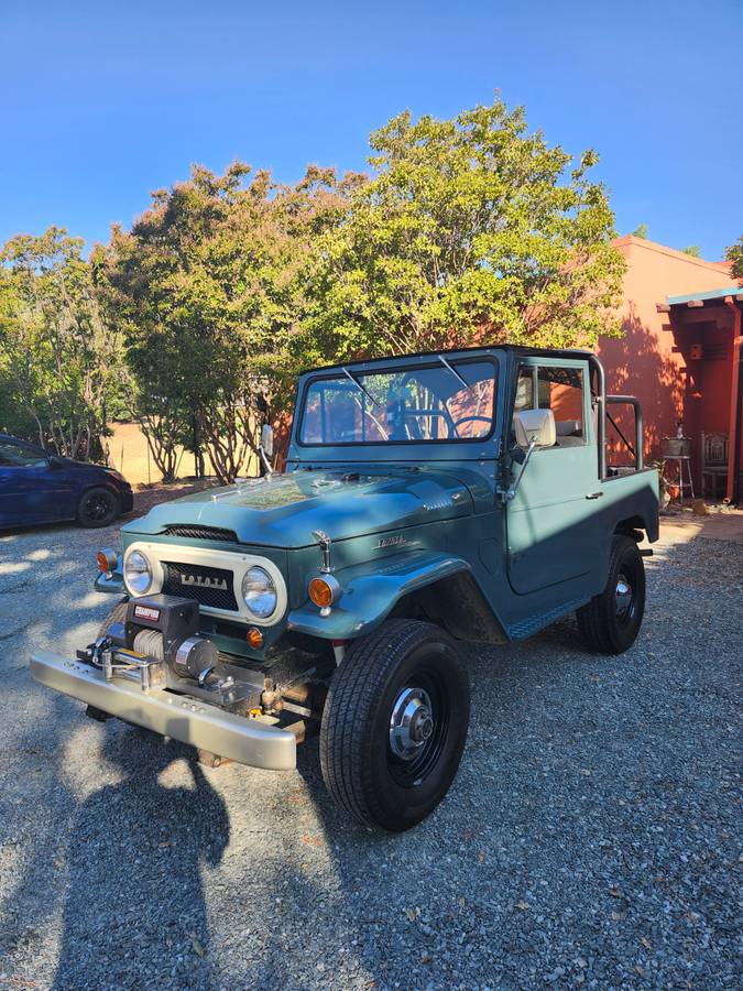 Toyota-landcruiser-fj40-1967