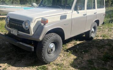 Toyota-landcruiser-fj55-1976-grey-1