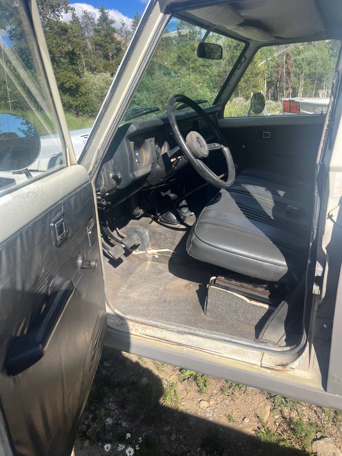 Toyota-landcruiser-fj55-1976-grey-2