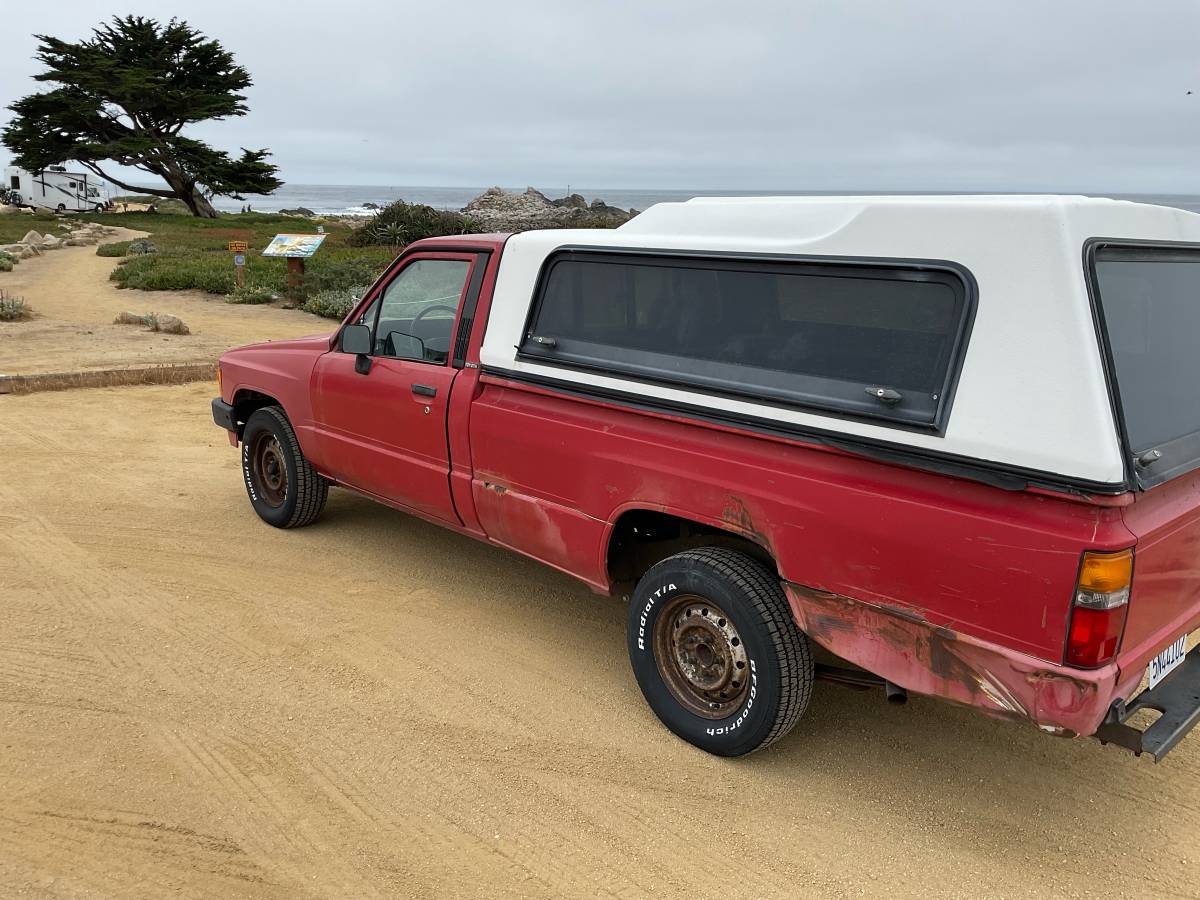 Toyota-long-bed-pickup-1986-red-1