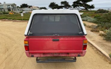 Toyota-long-bed-pickup-1986-red-2