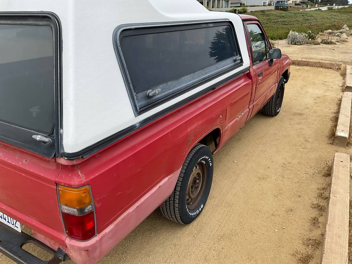 Toyota-long-bed-pickup-1986-red-3