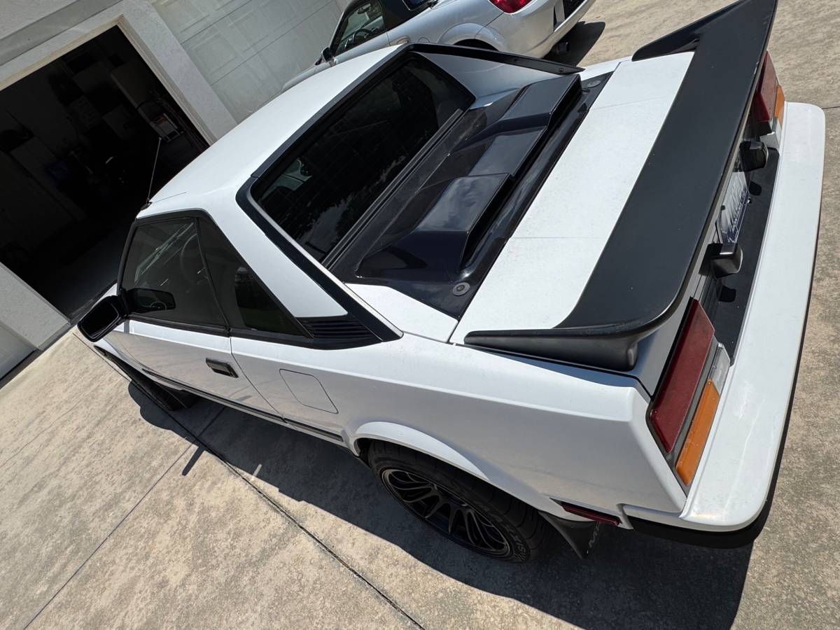 Toyota-mr2-1985-2