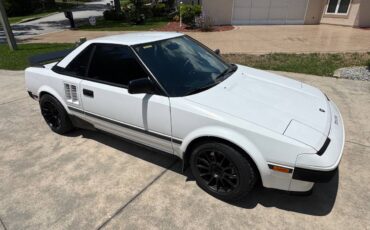 Toyota-mr2-1985