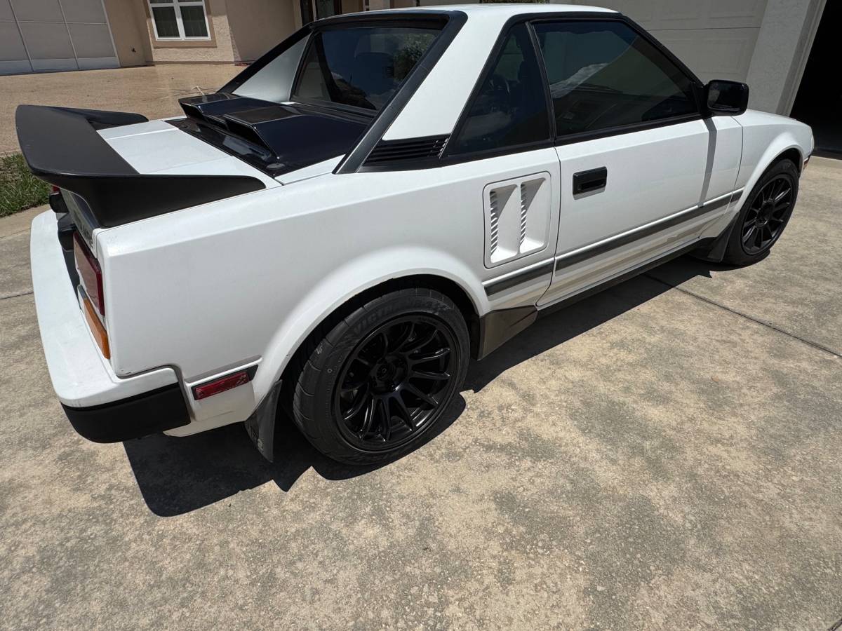 Toyota-mr2-1985-6