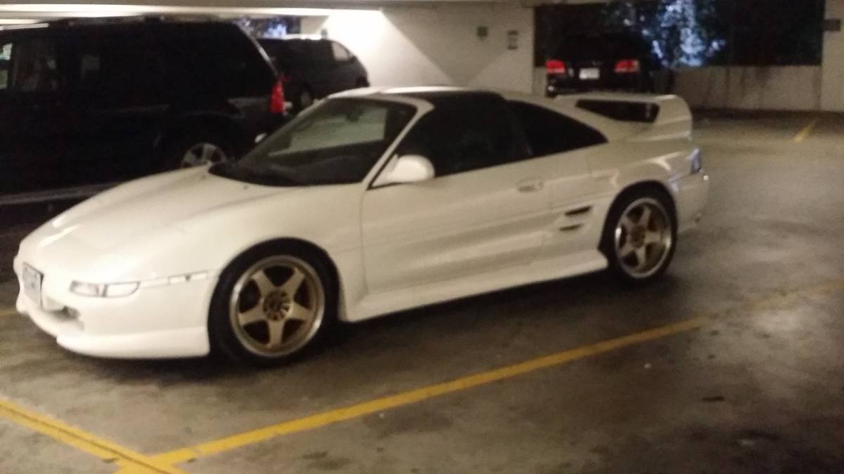 Toyota-mr2-1991-white-8