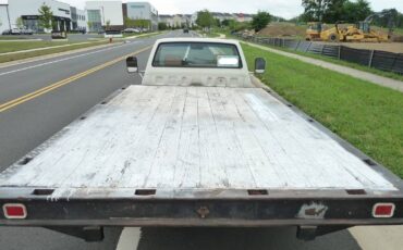 Toyota-pick-up-1987-white-22