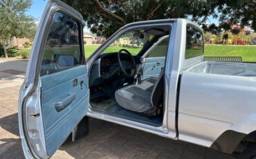 Toyota-pick-up-1989-blue-2