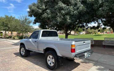 Toyota-pick-up-1989-blue-20