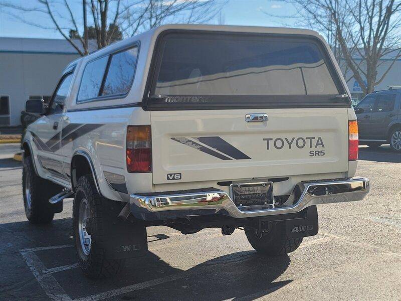 Toyota-pick-up-1990-white-6