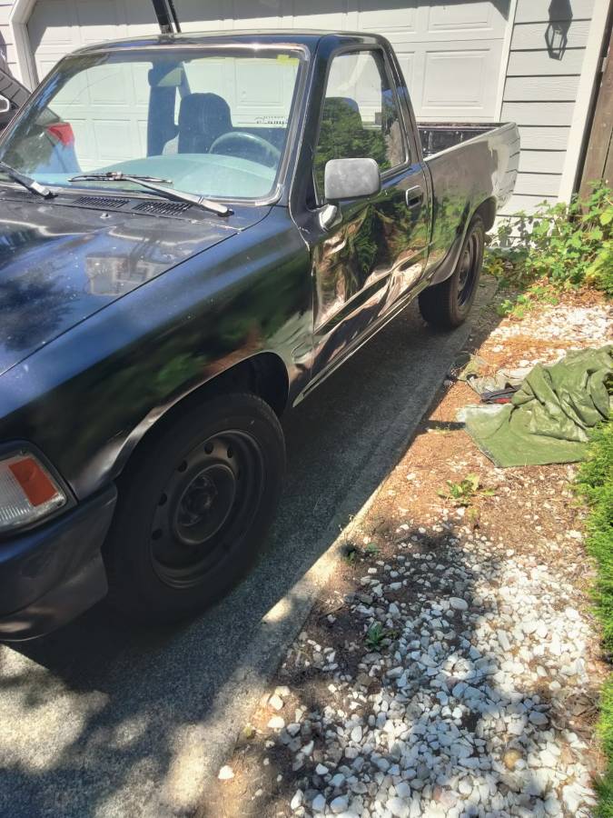 Toyota-pick-up-1992-black