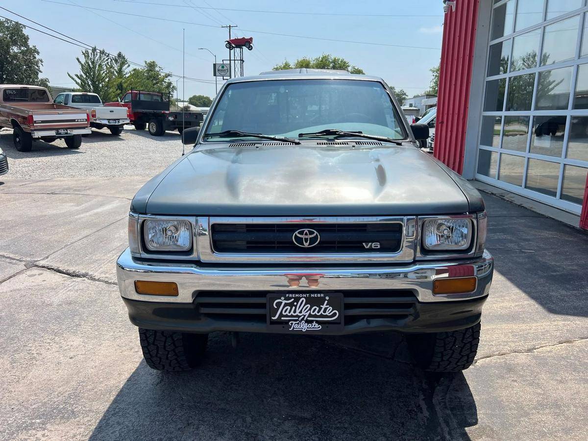 Toyota-pick-up-1993-1