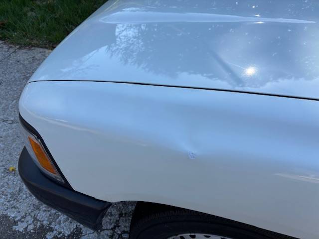 Toyota-pick-up-1993-white-11