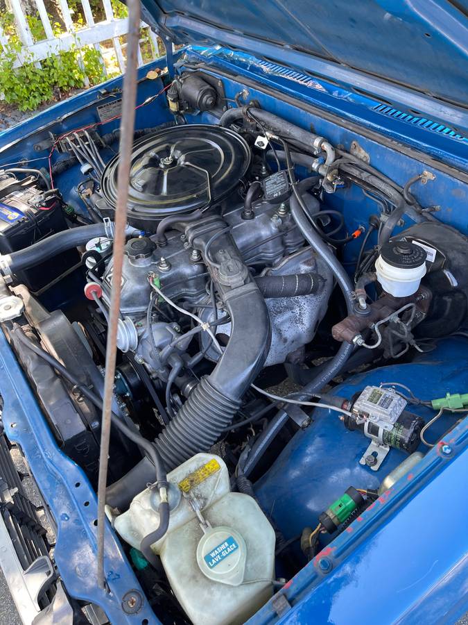 Toyota-pickup-1980-blue-12