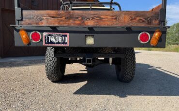 Toyota-pickup-1984-3