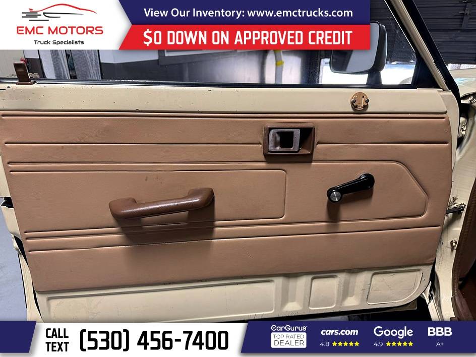 Toyota-pickup-1985-10