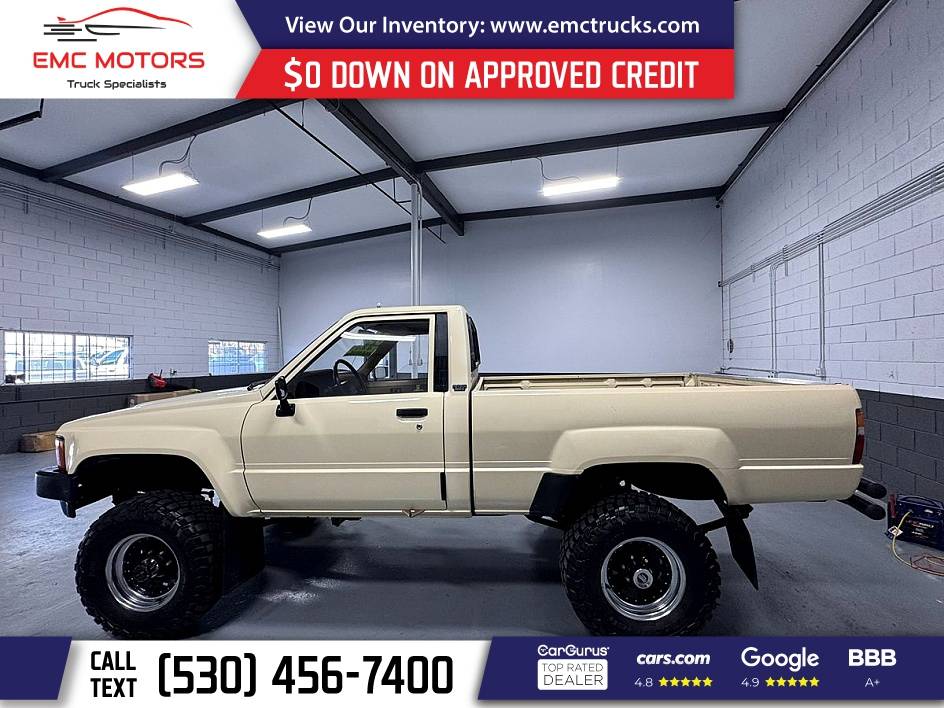 Toyota-pickup-1985-7