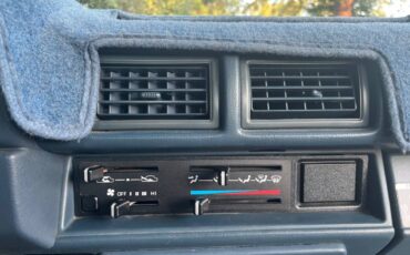 Toyota-pickup-1988-blue-12