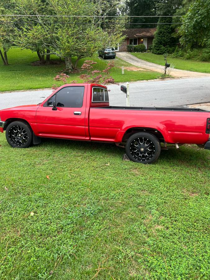 Toyota-pickup-1990-red-1