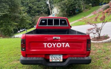 Toyota-pickup-1990-red-3