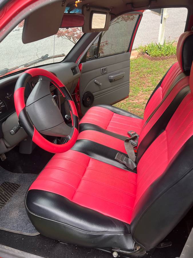 Toyota-pickup-1990-red-5