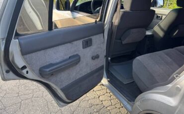 Toyota-pickup-1990-silver-14
