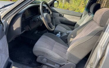Toyota-pickup-1990-silver-20