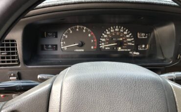 Toyota-pickup-1991-15