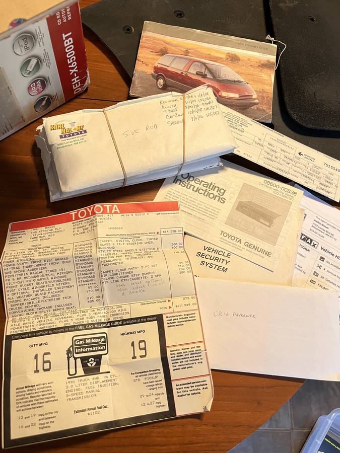 Toyota-pickup-1991-19