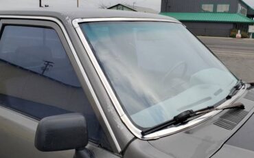 Toyota-pickup-4wd-1988-grey-3