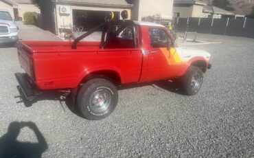Toyota-pickup-4x4-1981-1