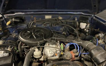 Toyota-pickup-4x4-1983-blue-13