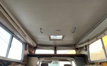 Toyota-pickup-4x4-1984-19