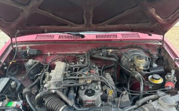 Toyota-pickup-4x4-1989-red-7