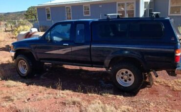 Toyota-pickup-4x4-1993-blue