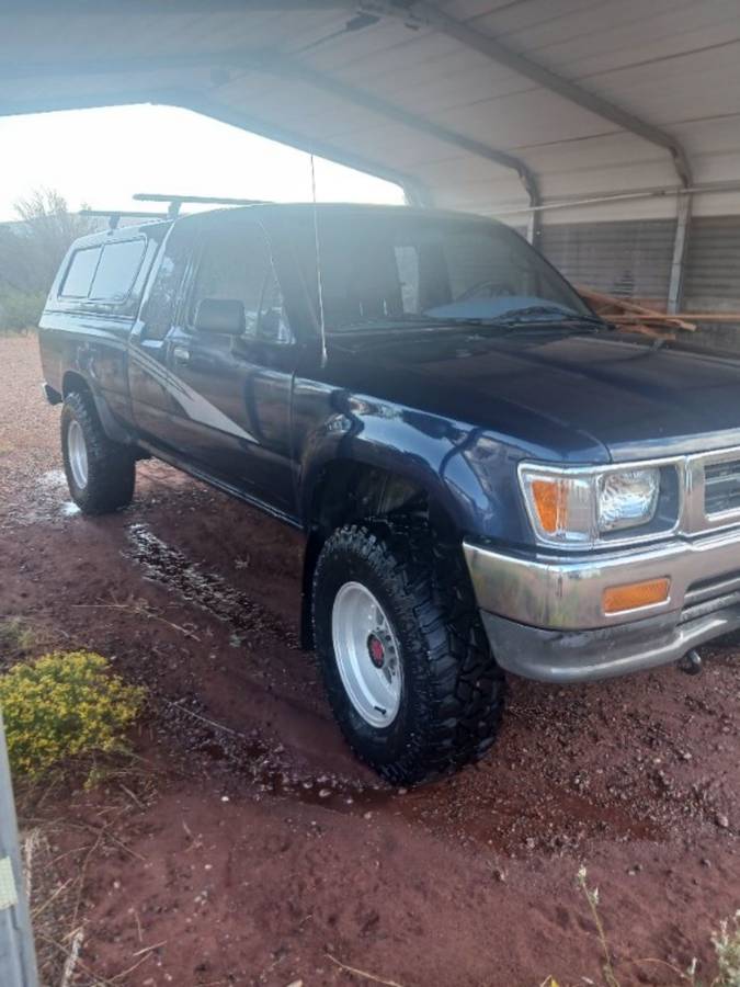 Toyota-pickup-4x4-1993-blue-4