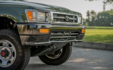 Toyota-pickup-4x4-1993-green-19