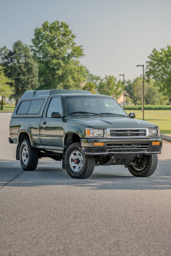 Toyota-pickup-4x4-1993-green-6