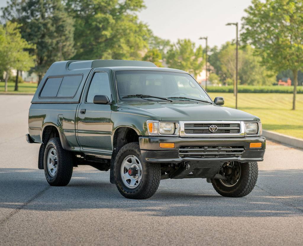 Toyota-pickup-4x4-1993-green