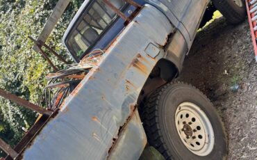 Toyota-pickup-4x4-diesel-1986-blue
