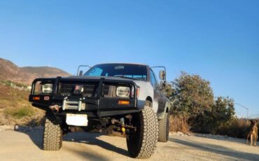 Toyota-pickup-dlx-1994-grey-12